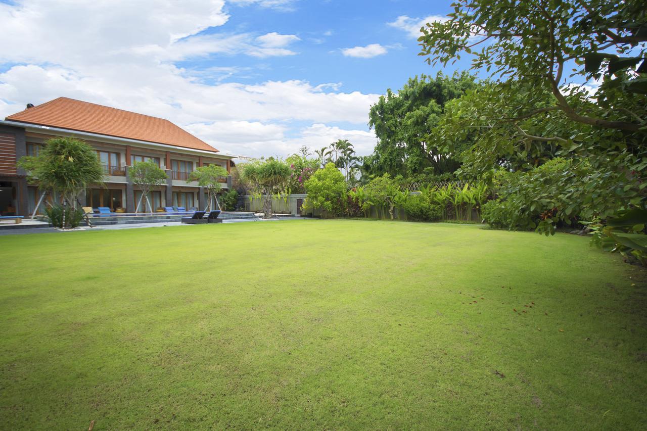 Kubu Cempaka Seminyak Hotell Exteriör bild