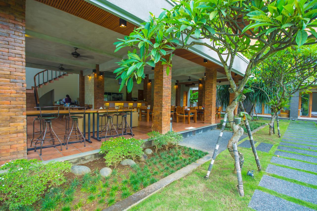 Kubu Cempaka Seminyak Hotell Exteriör bild